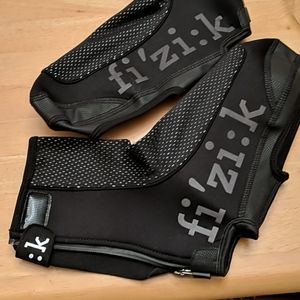 Cycling winter shoe covers
